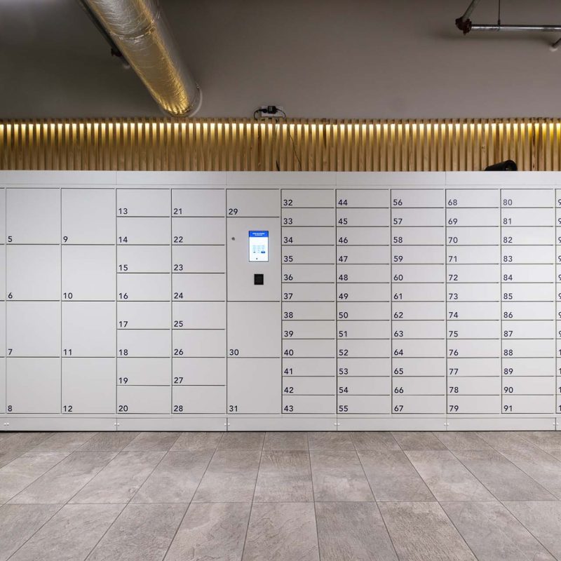 Helsinki Outlet Smart Click & Collect Locker